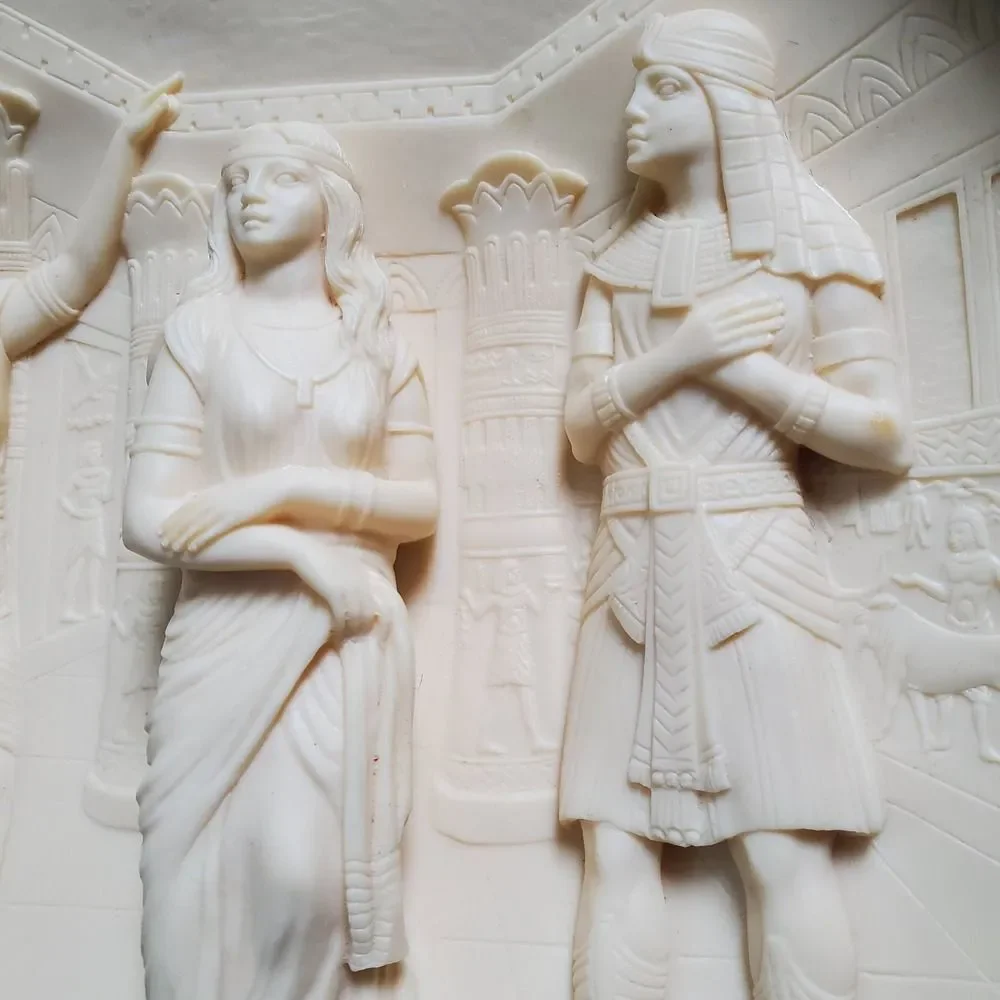 Aida A first edition in Ivory Alabaster hand carved opera collection plate decor